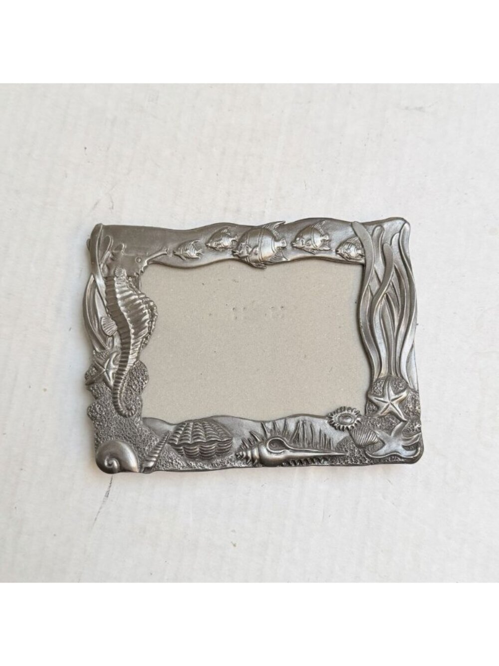 Silver Tone Metal 3D Dolphin Picture Frame Sea Life‎ Coastal Beach Decor Gift